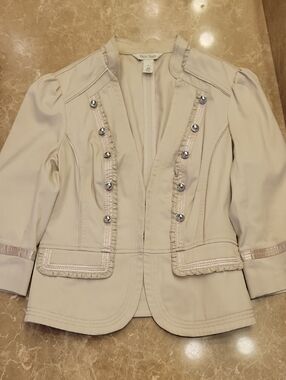 *White House | Black Market Beige Ruffle-Trim Button Front Jacket, Sz 6